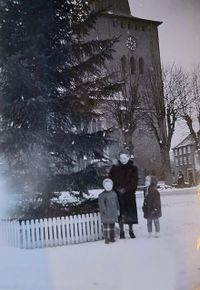 10517 - (0205) Weihnachten 1955 Marktplatz