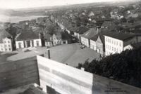 3285 - (0071) Marktplatz - Blick von der Kirche