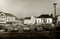 3744 - (0001) Marktplatz