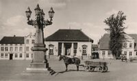 3817 - (PK-00346) - Marktplatz Rathaus Kandelaber