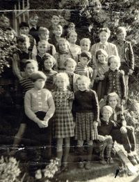 1902 - (0084) 1955 Klassenfoto 4.Klasse Frau Simonsen-- Gudrun Wittig, Wilma Motzkat, Georg Stachyra, Ingborg Postler, .. Josefowicz