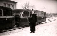 6207 - (0174) Am Bahnhof 1954 (Buch 1)