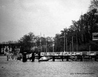 1600 - (0035) Seebr&uuml;cke-unterhalb-der-Seeburg-etwa-1975