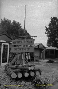 2465 - Restaurant Kon Tiki Pelzerhaken ca. 1975 - Hans-J&uuml;rgen We&szlig;lin