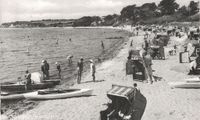 9279 - (PK-00752) - Pelzerhaken Strand 1956