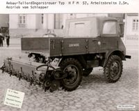 5143 - (0085) Marktplatz H.F.Meyer Unimog 1958