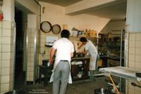 5864 - (0157) B&auml;ckerei Scheel 1983