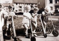 2684 - Kinder Roller Langacker 1961