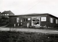 6128 - U-Schule Wuttig Aussenansicht ca.1955