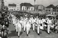 8492 - (0020) Spielmannszug Marktplatz 1959