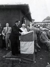 1414 - (0027) Stadioneinweihung 1952 Ostsee-Stadion 4